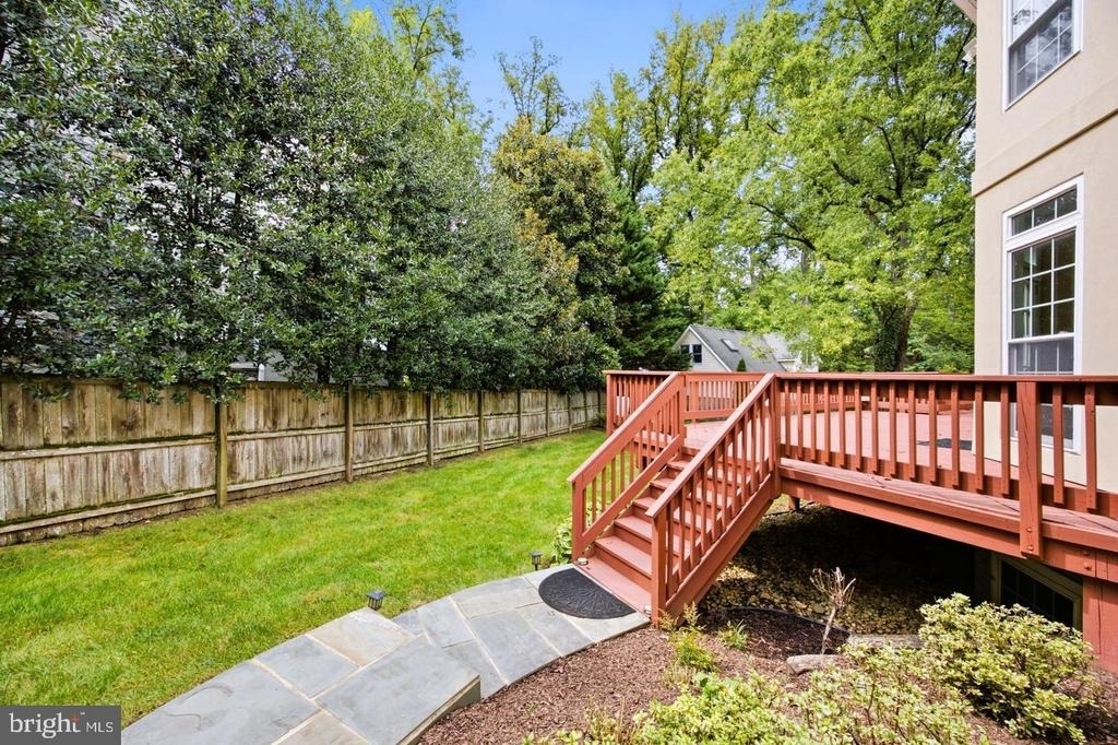 5818 Bradley Boulevard - Photo 57