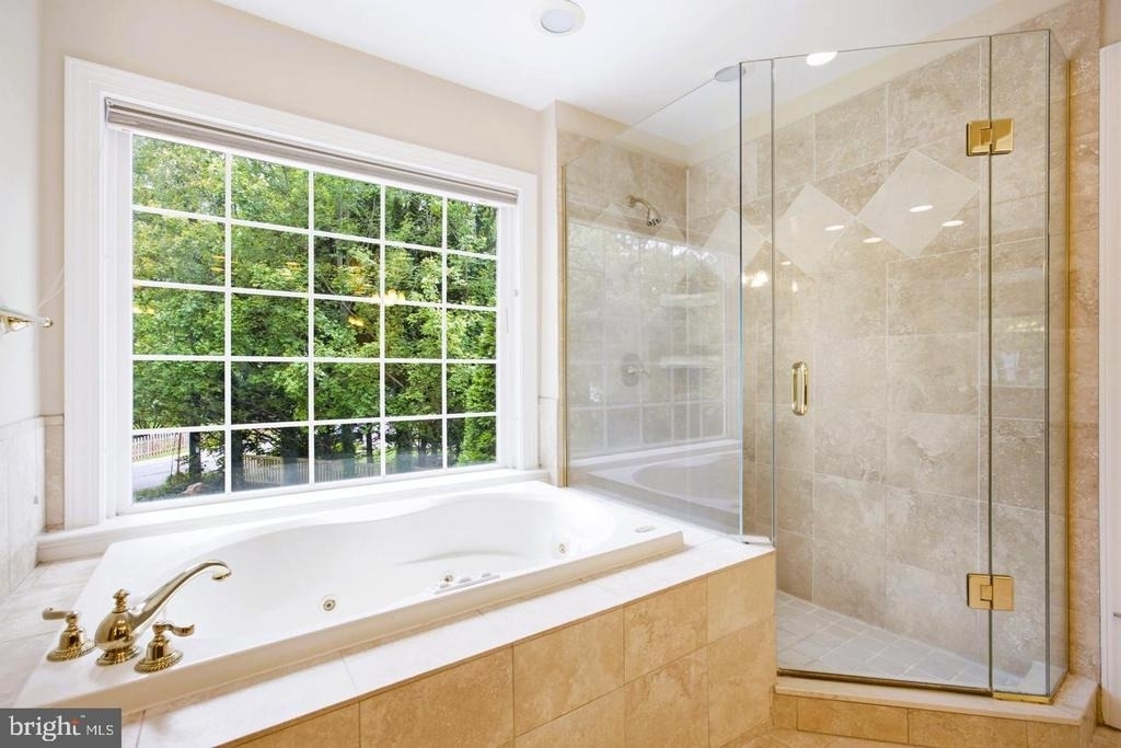 5818 Bradley Boulevard - Photo 36