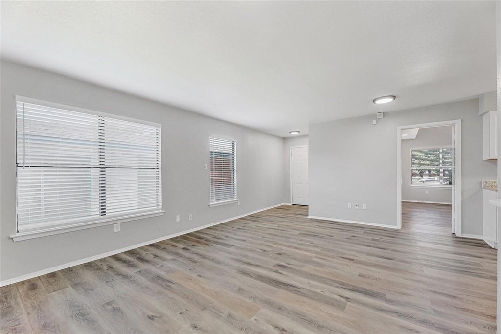 5645 Pinon Vista Dr - Photo 4