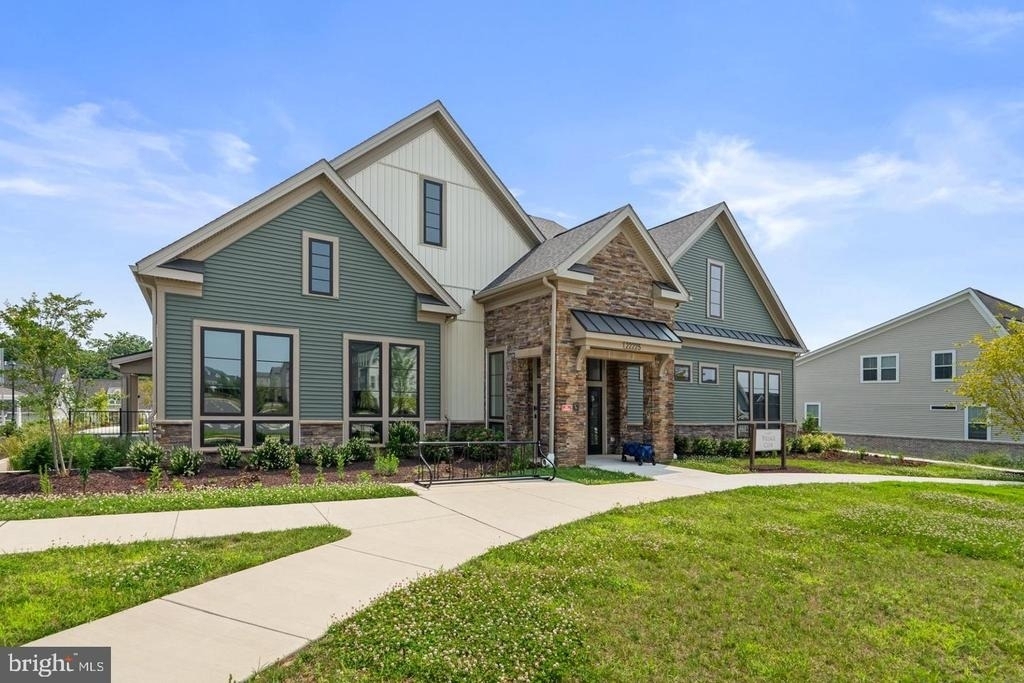 13210 Petrel Street - Photo 34