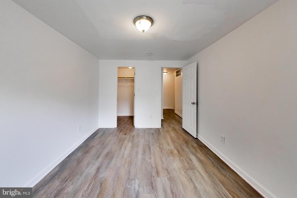 9391 Chadburn Place - Photo 16