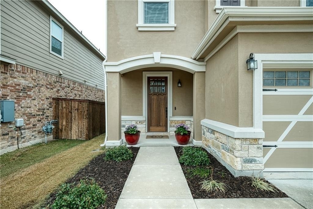 220 Danablu Dr - Photo 1