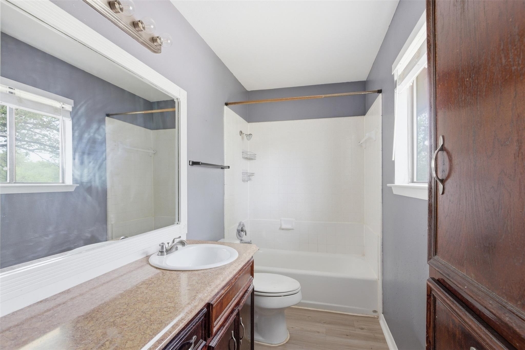 105 Norwood Dr - Photo 12