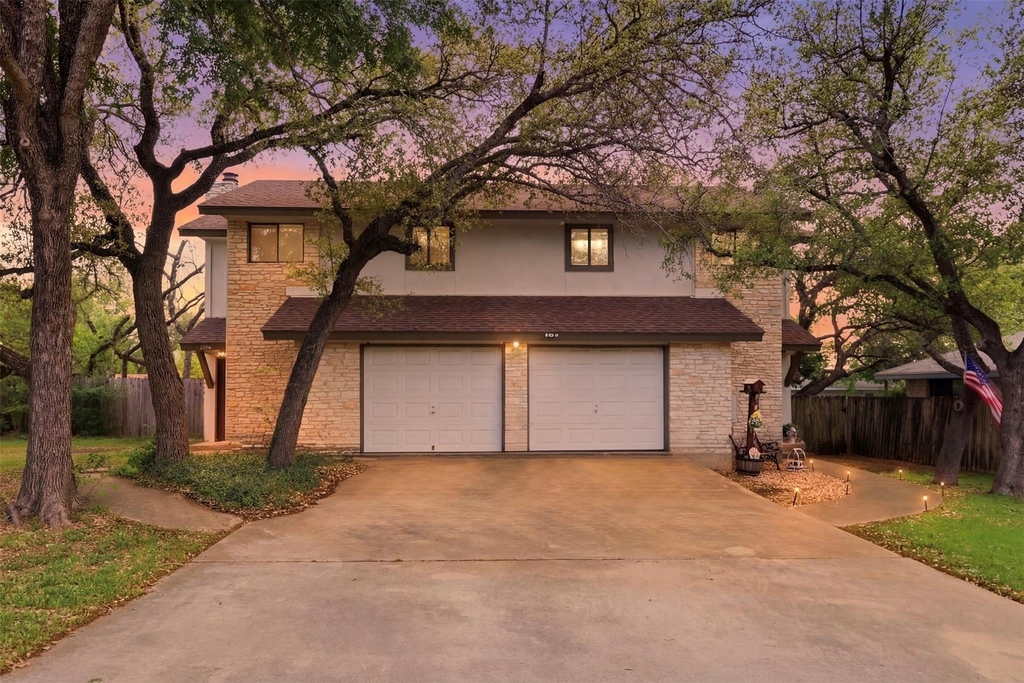 105 Norwood Dr - Photo 0