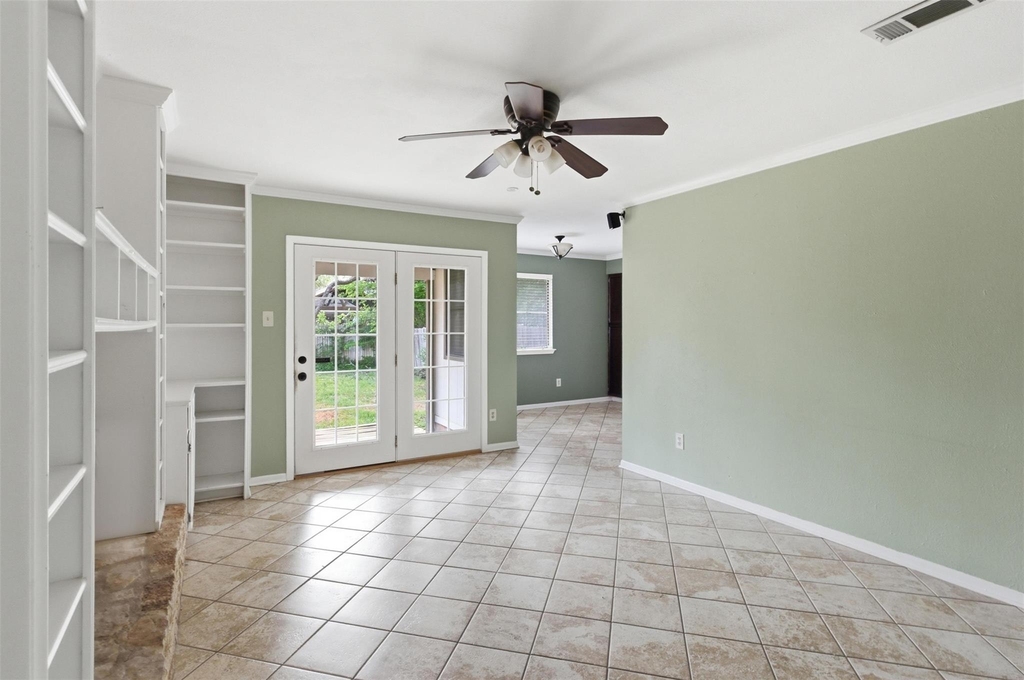 105 Norwood Dr - Photo 4