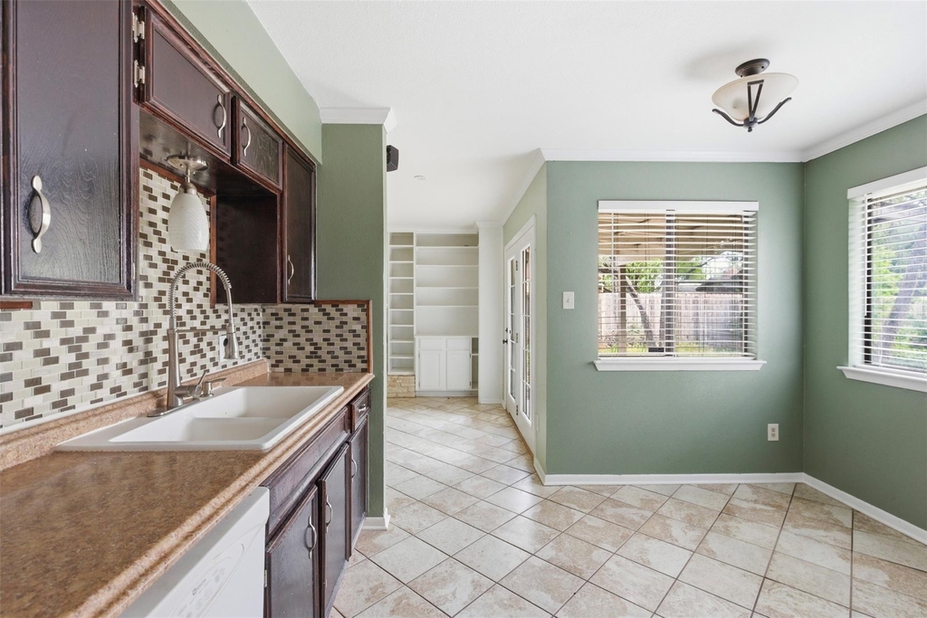 105 Norwood Dr - Photo 6