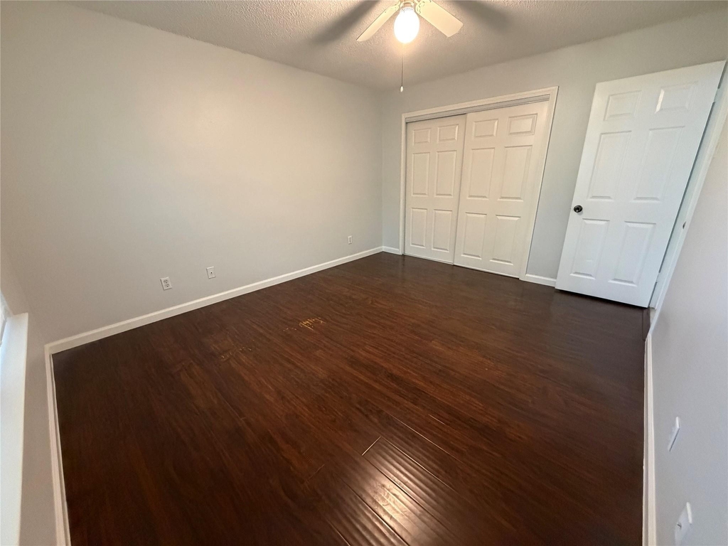 107 E Morrow St - Photo 7