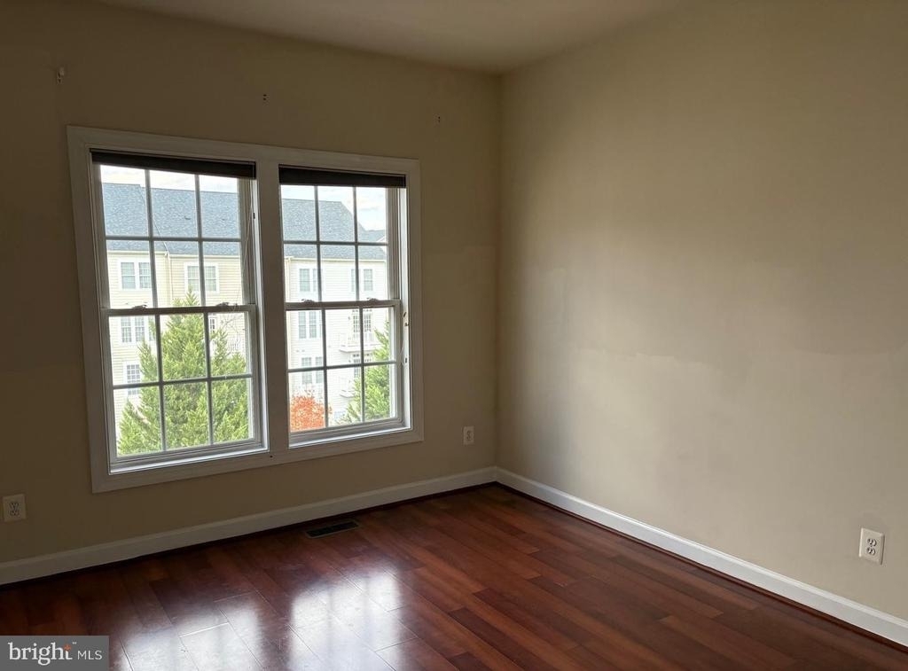 635 Whetstone Glen Street - Photo 32