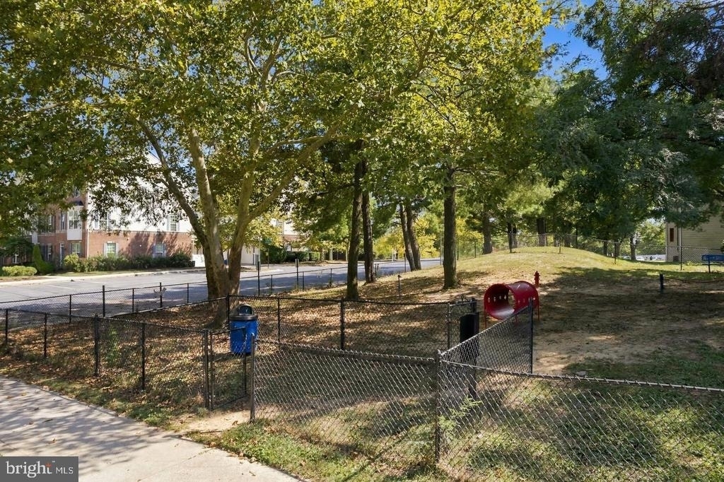 3556 Woodlake Drive - Photo 12