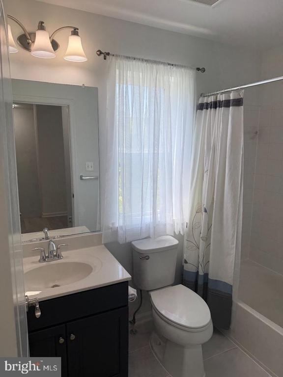 3556 Woodlake Drive - Photo 8