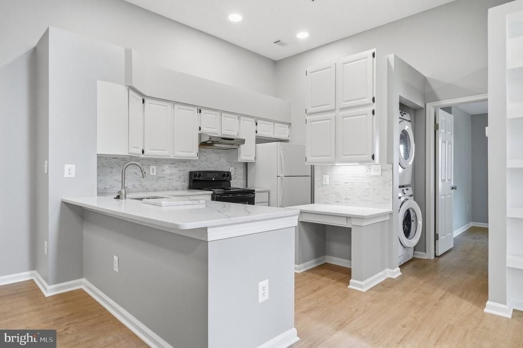 12216 Eagles Nest Court - Photo 2