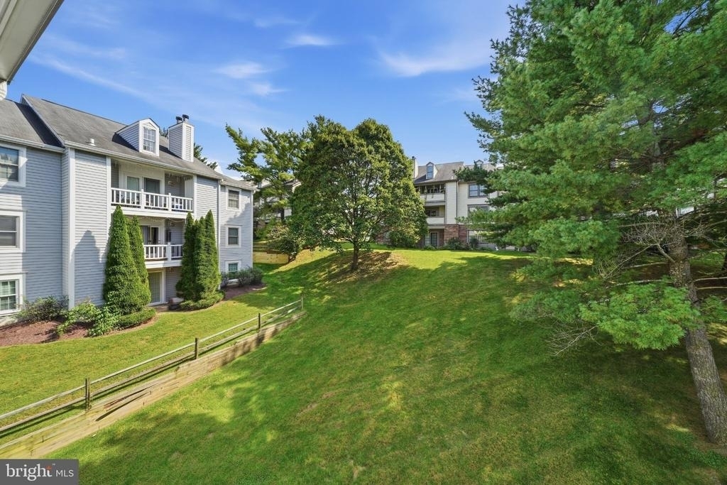 12216 Eagles Nest Court - Photo 12
