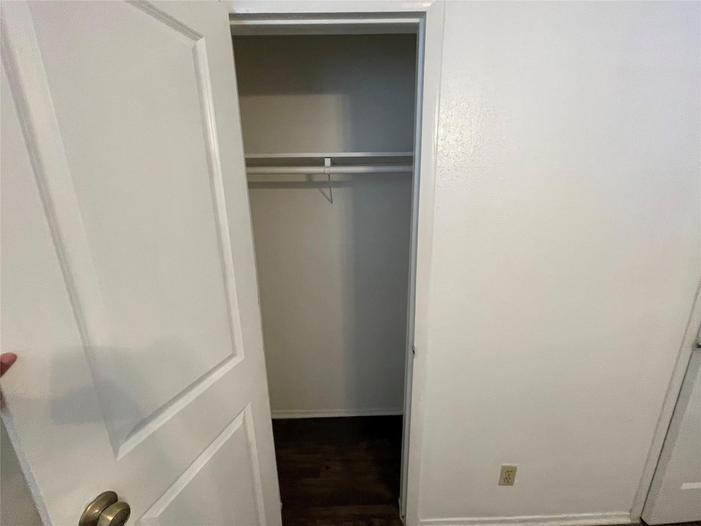 2801 Hemphill Park - Photo 5