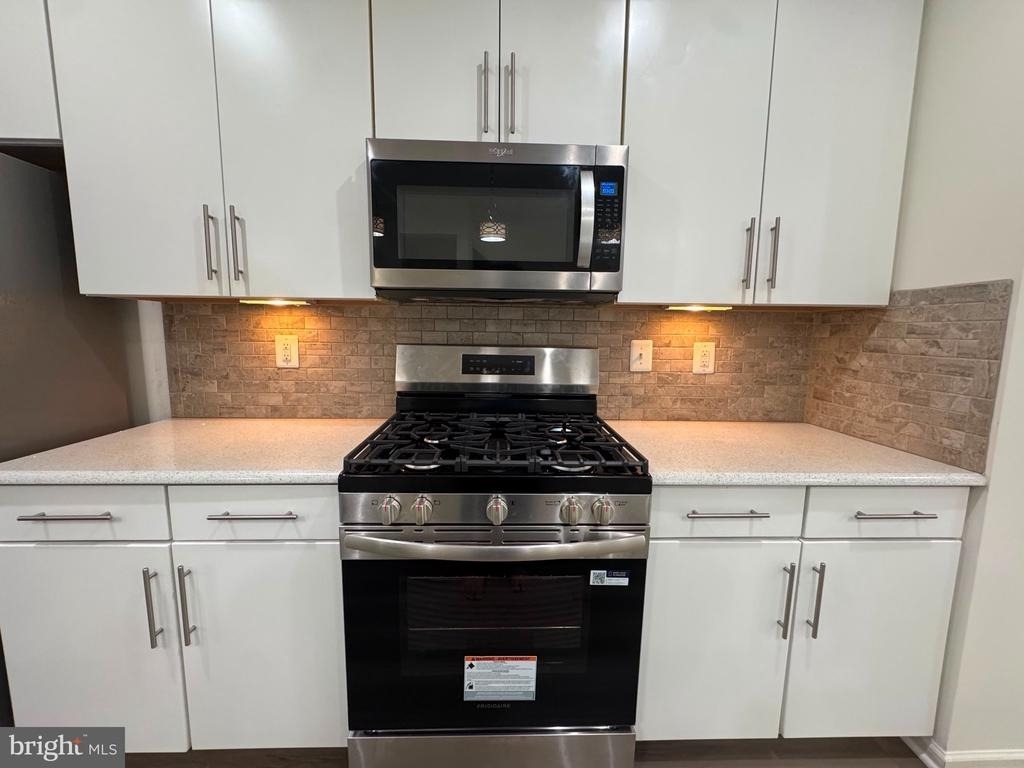 7807 Cherrel Brooks Way - Photo 24
