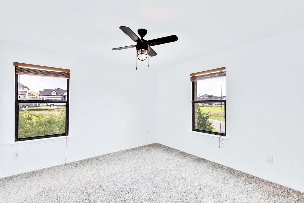 2611 University Park - Photo 16