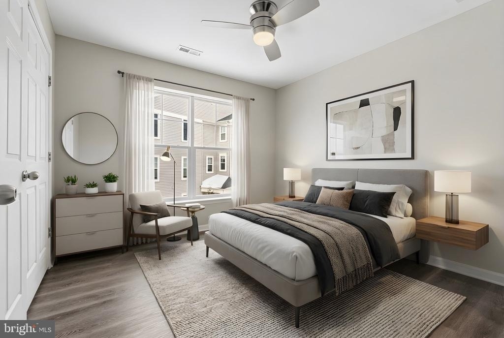 5902 Forum Square - Photo 13