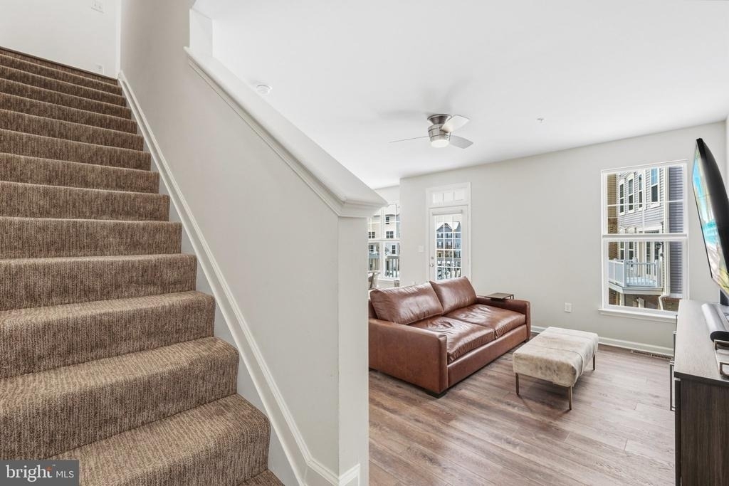 5902 Forum Square - Photo 1