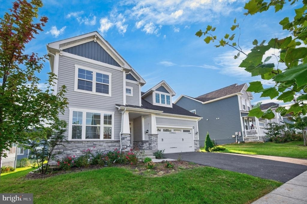 1128 Miller Farm Drive - Photo 2