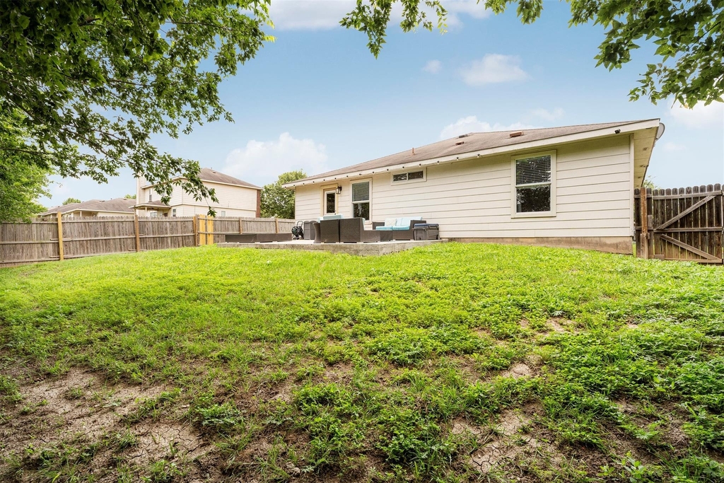 340 Feathergrass Dr - Photo 24