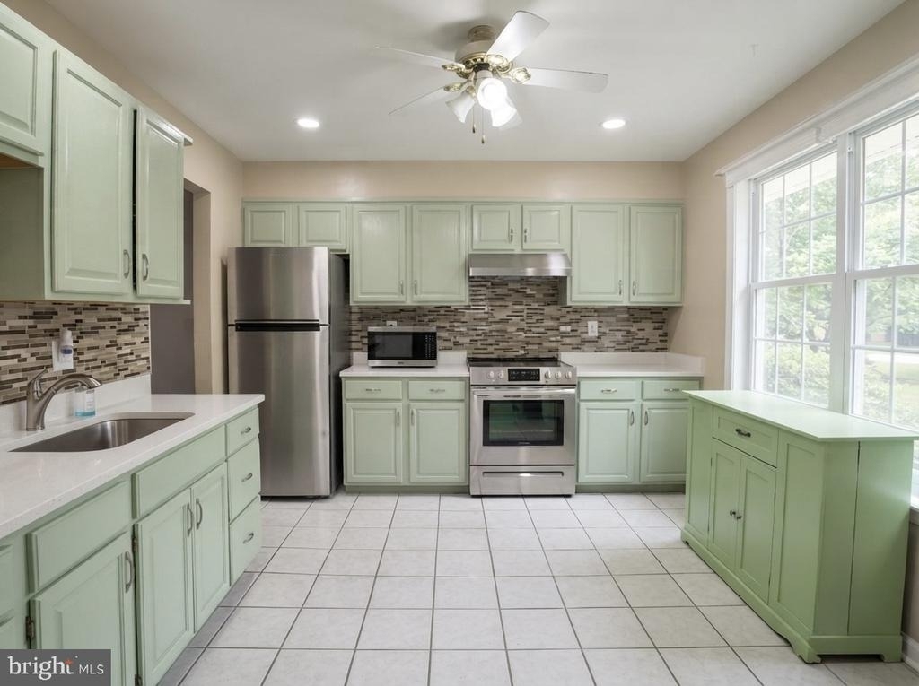 258 Green Fern Way - Photo 8