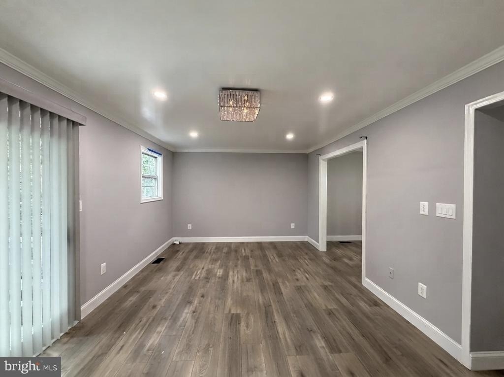 258 Green Fern Way - Photo 2
