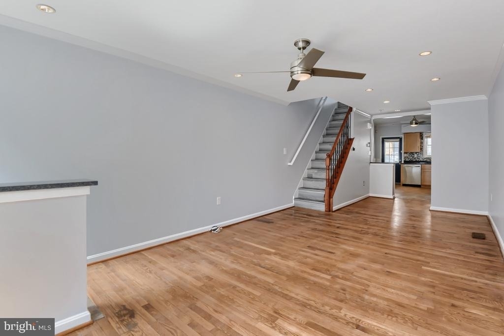 715 S Curley Street - Photo 1
