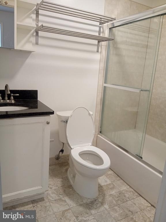 826 W Lombard Street - Photo 1