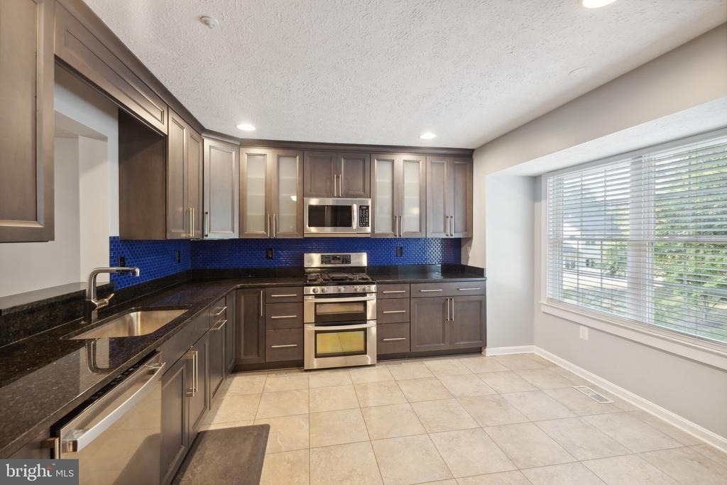 2608 Worrell Court - Photo 5