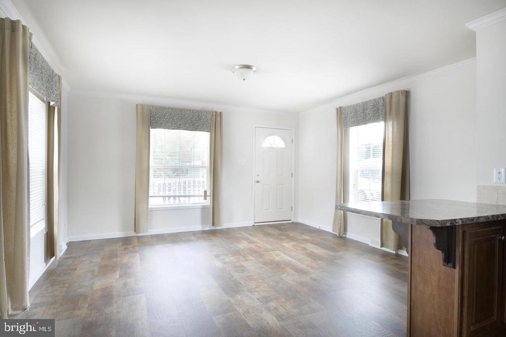 36 Riverview Drive - Photo 5