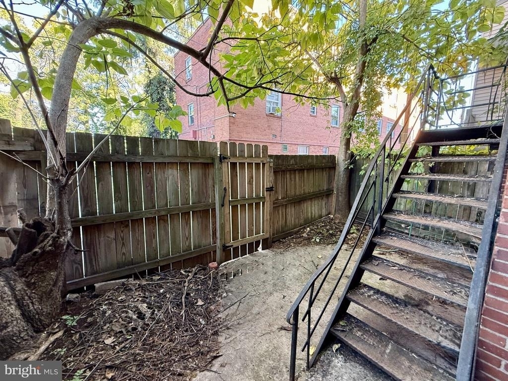 2711 11th Street Nw - Photo 15