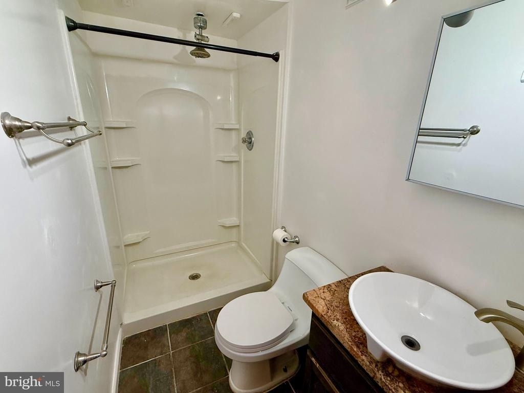 2711 11th Street Nw - Photo 10