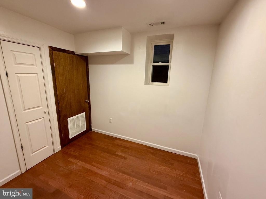 2711 11th Street Nw - Photo 7