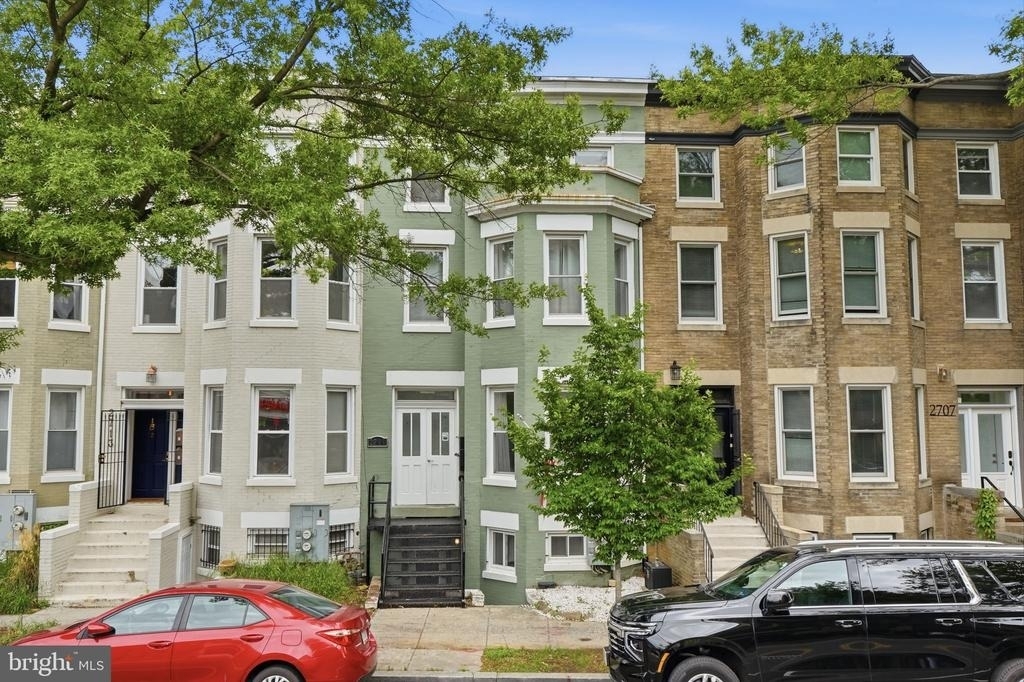 2711 11th Street Nw - Photo 0