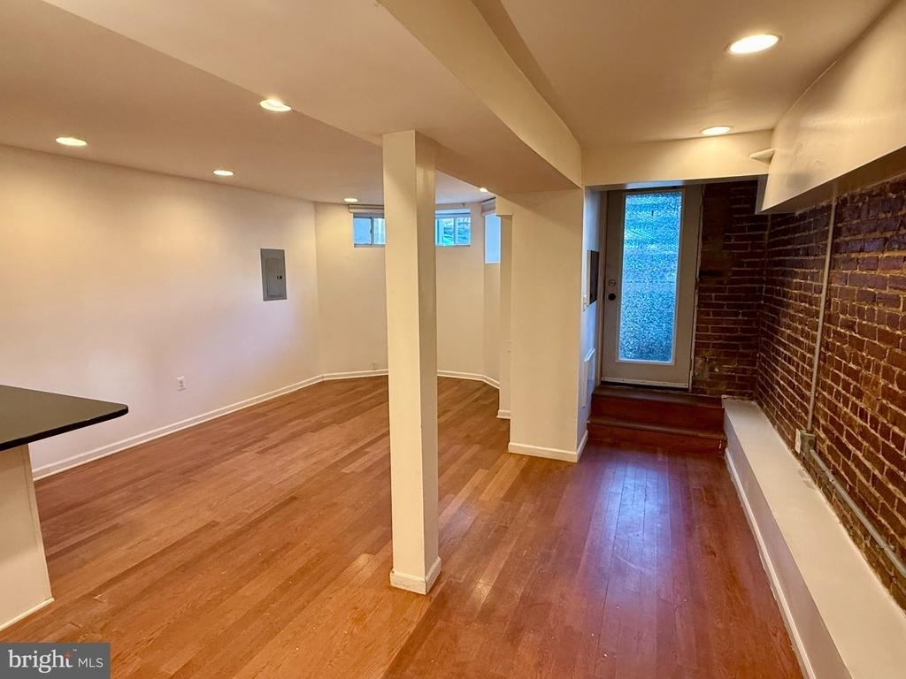 2711 11th Street Nw - Photo 1