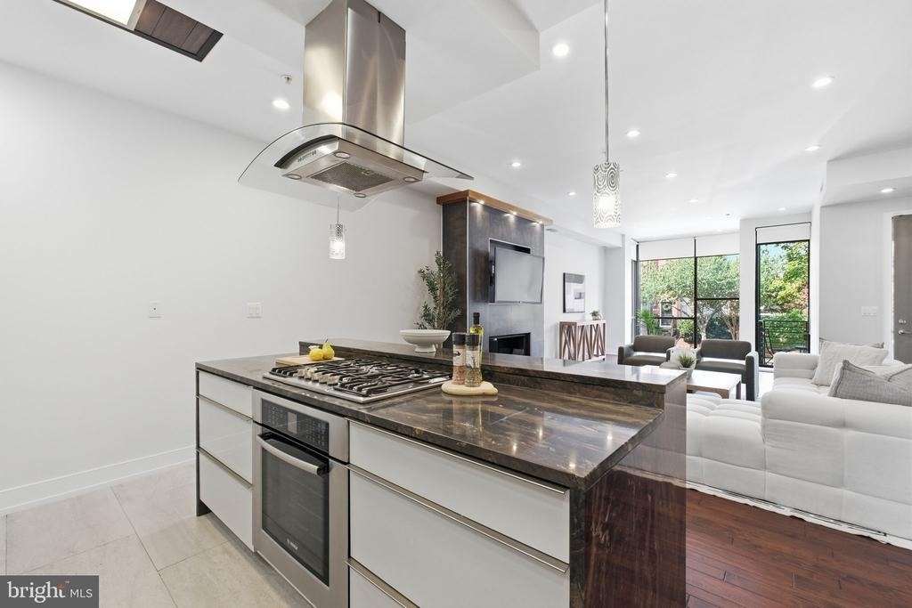 1931 12th Street Nw - Photo 12