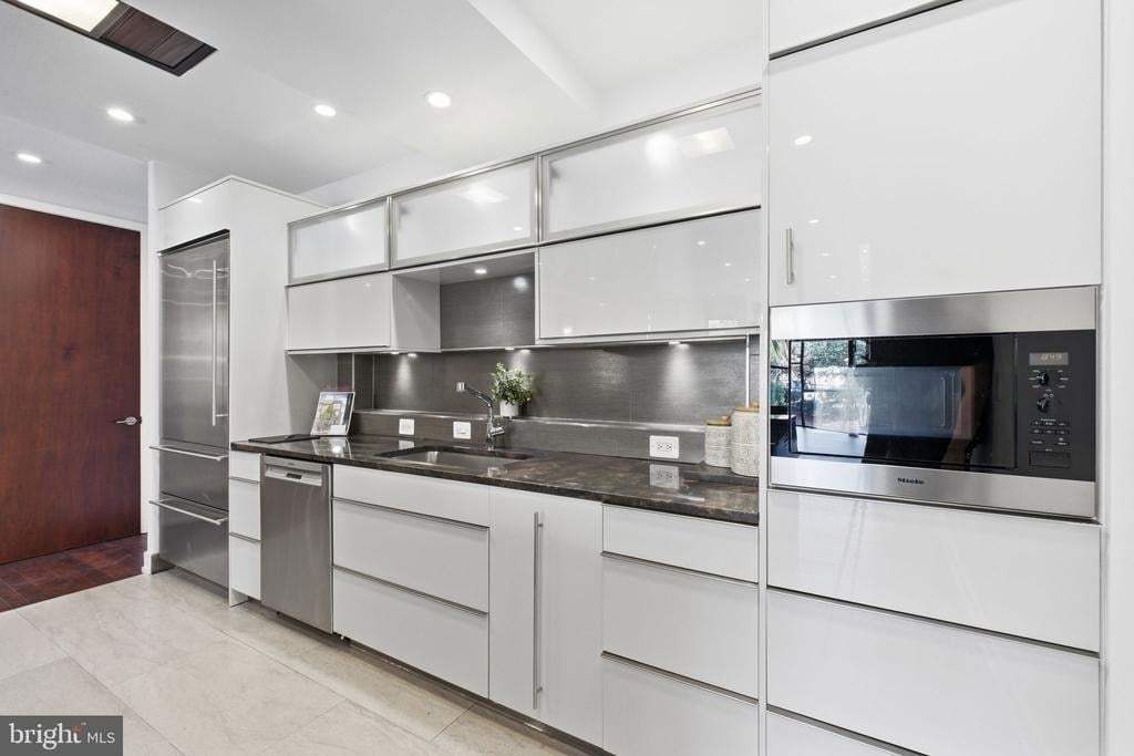 1931 12th Street Nw - Photo 11