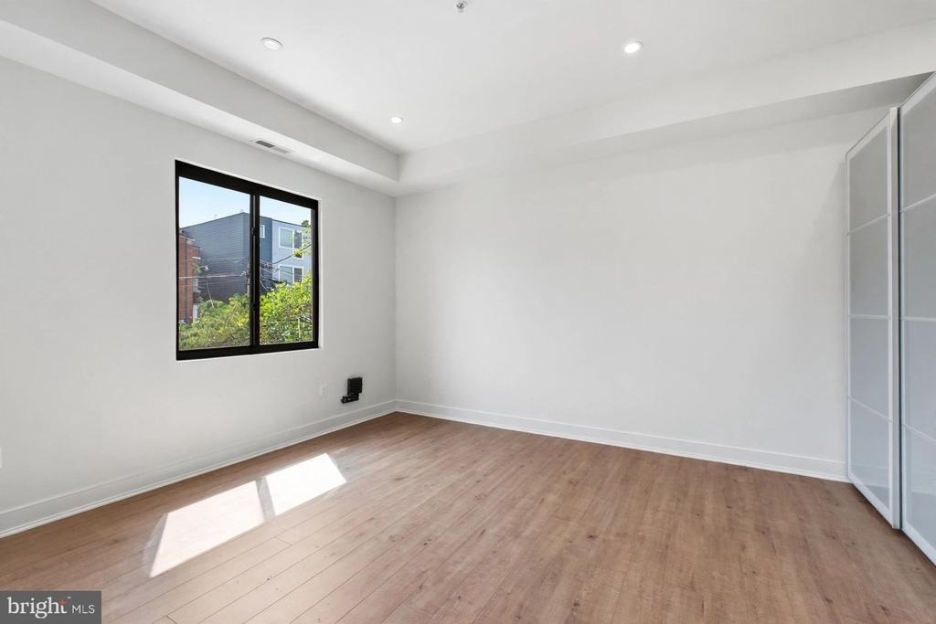 1931 12th Street Nw - Photo 23