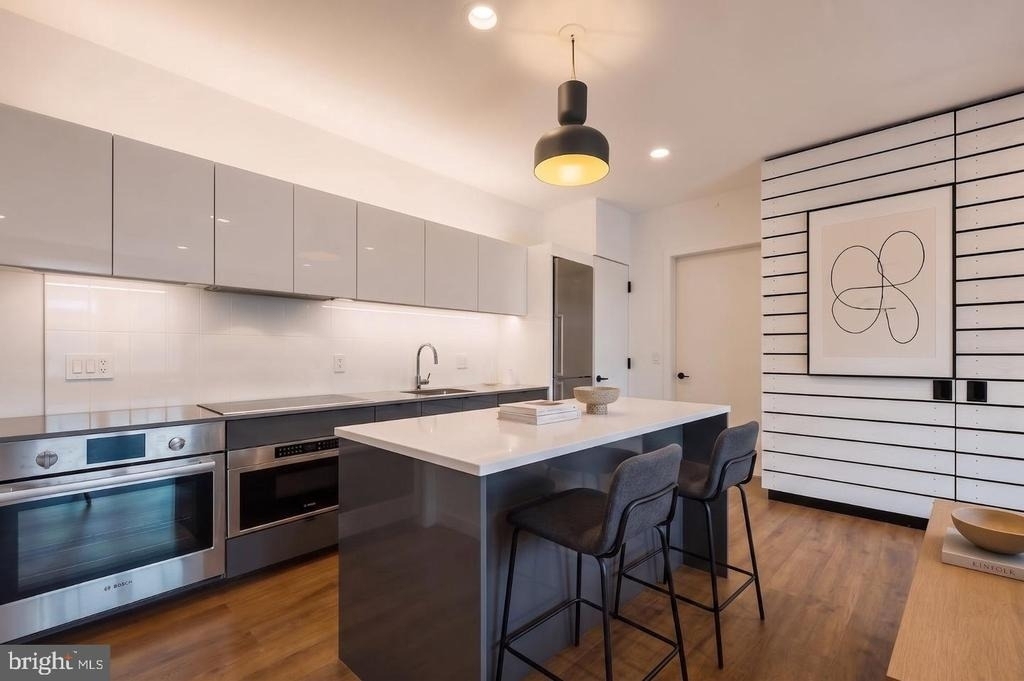 57 N Street Nw - Photo 3