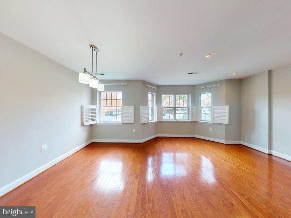 3609 38th Street Nw - Photo 13