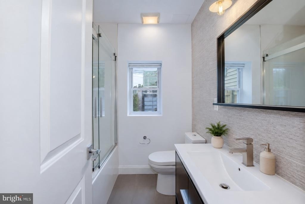 435 Ridge Street Nw - Photo 13