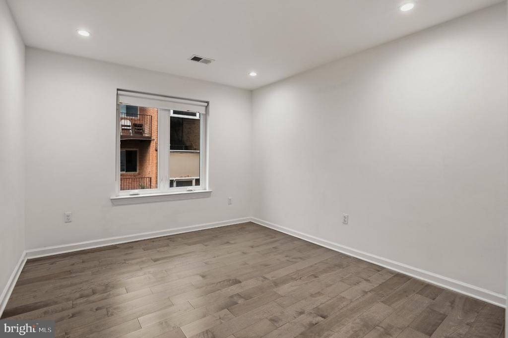 4442 B Street Se - Photo 10