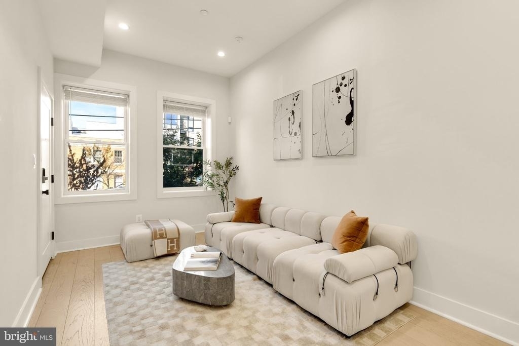 5507 7th Street Nw - Photo 4