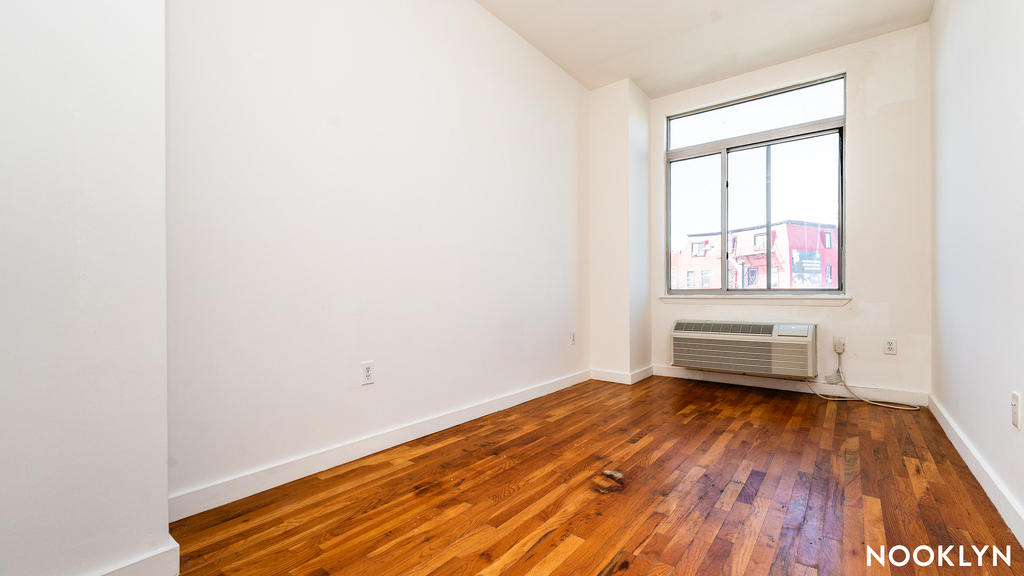 184 Noll St - Photo 14