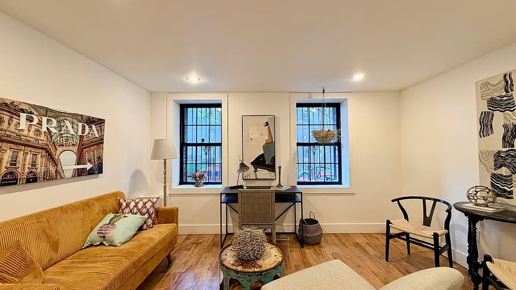 22 Patchen Ave - Photo 7