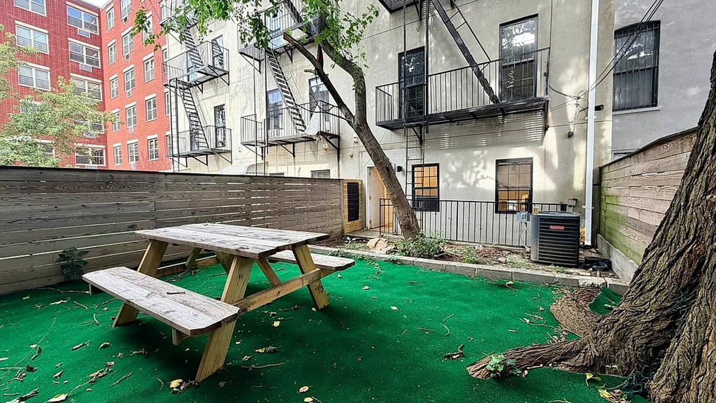 22 Patchen Ave - Photo 13