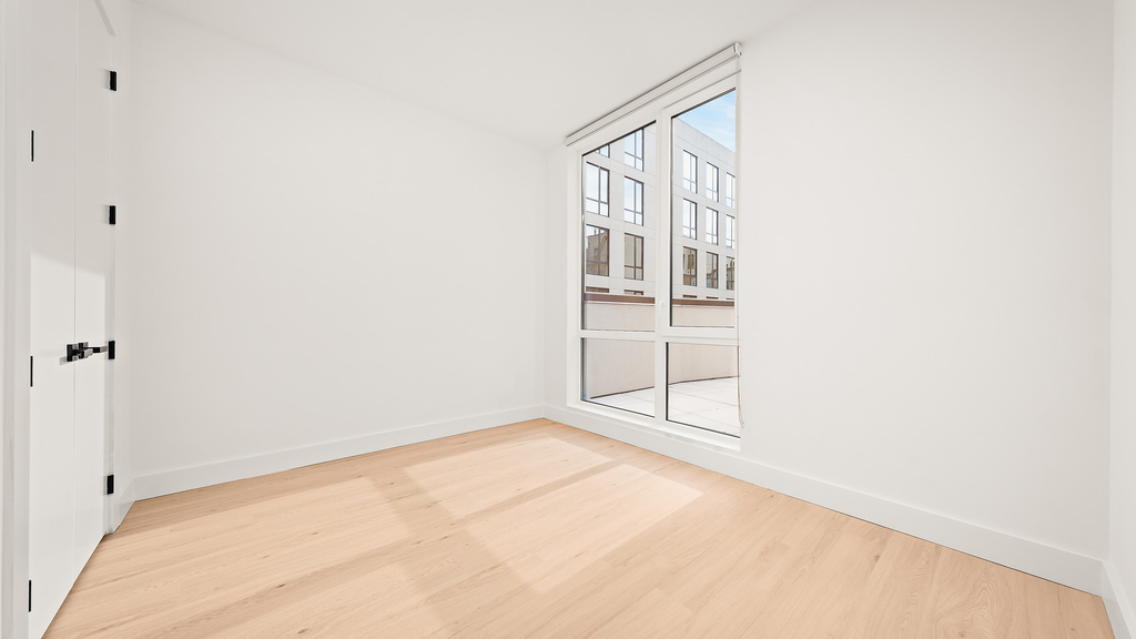 733 Lincoln Pl - Photo 10