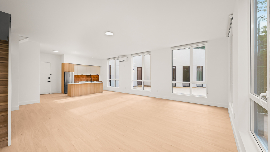 733 Lincoln Pl - Photo 6
