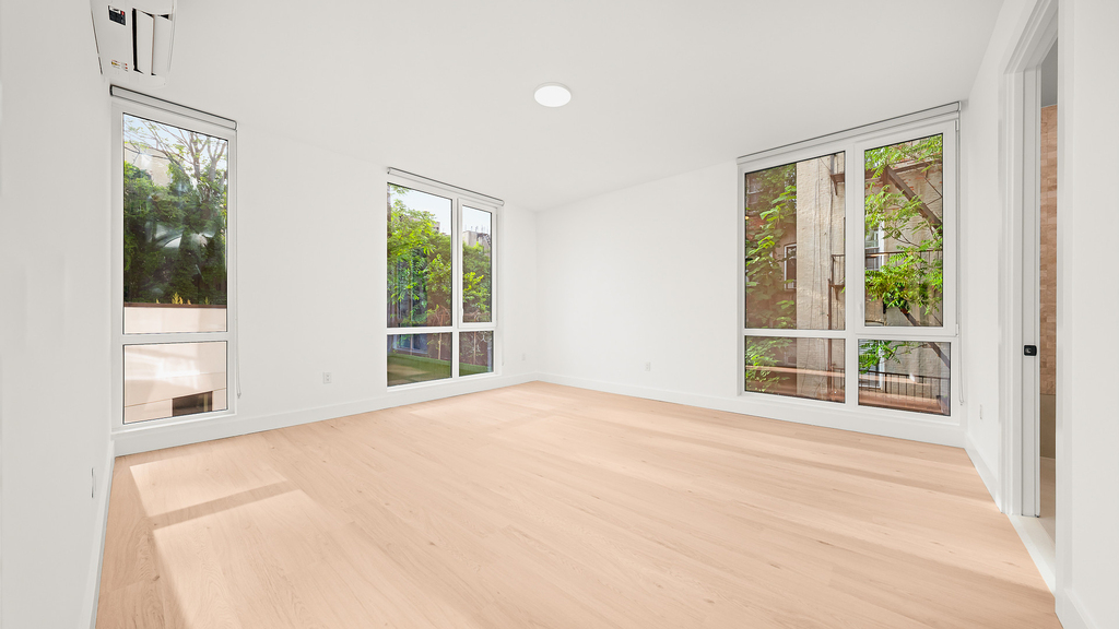 733 Lincoln Pl - Photo 8