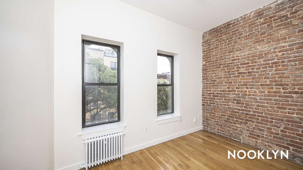 417 Suydam St - Photo 17