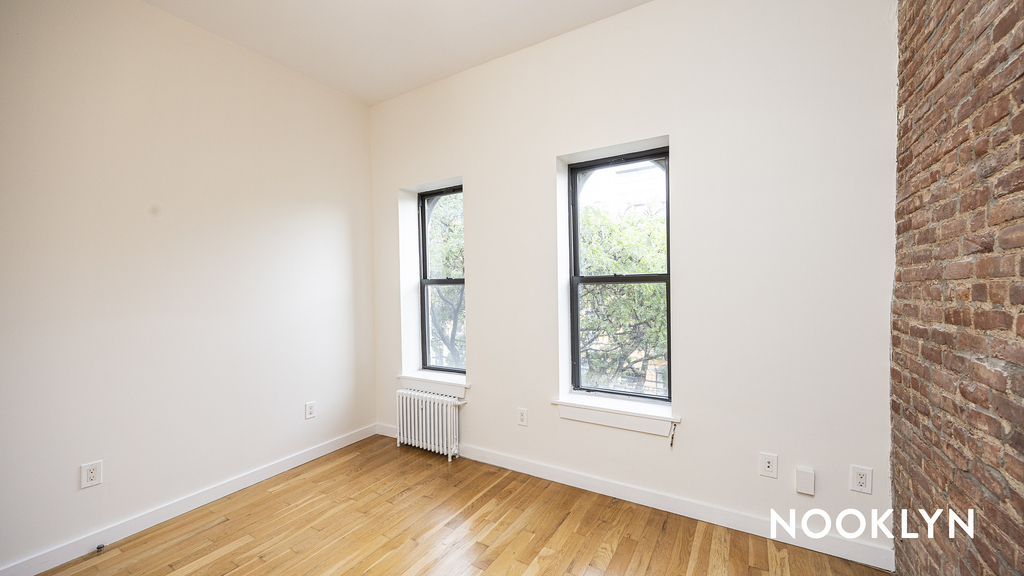 417 Suydam St - Photo 15